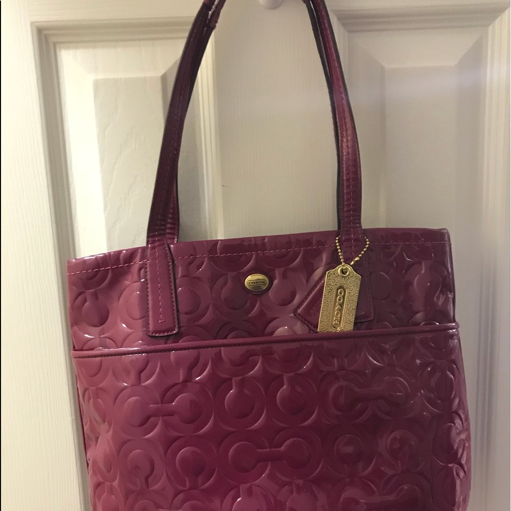 Coach bag. Memorial Day Sales.